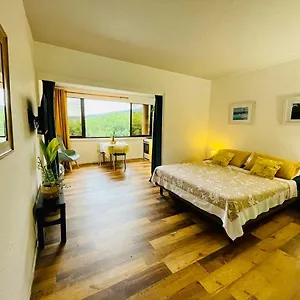 Hina - Cosy, Quiet & Pool Papeete (Tahiti)